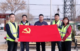 聚合力 植新綠——陽光園林黨支部參加植樹節(jié)志愿服務(wù)活動