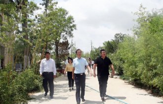 東營市政協(xié)副主席王新明一行蒞臨陽光園林考察調(diào)研